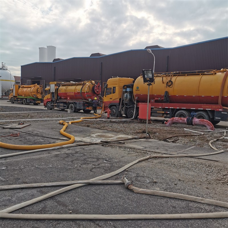 侯马污水池清理